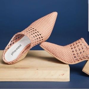 Jeffrey Campbell Leone mule anthro